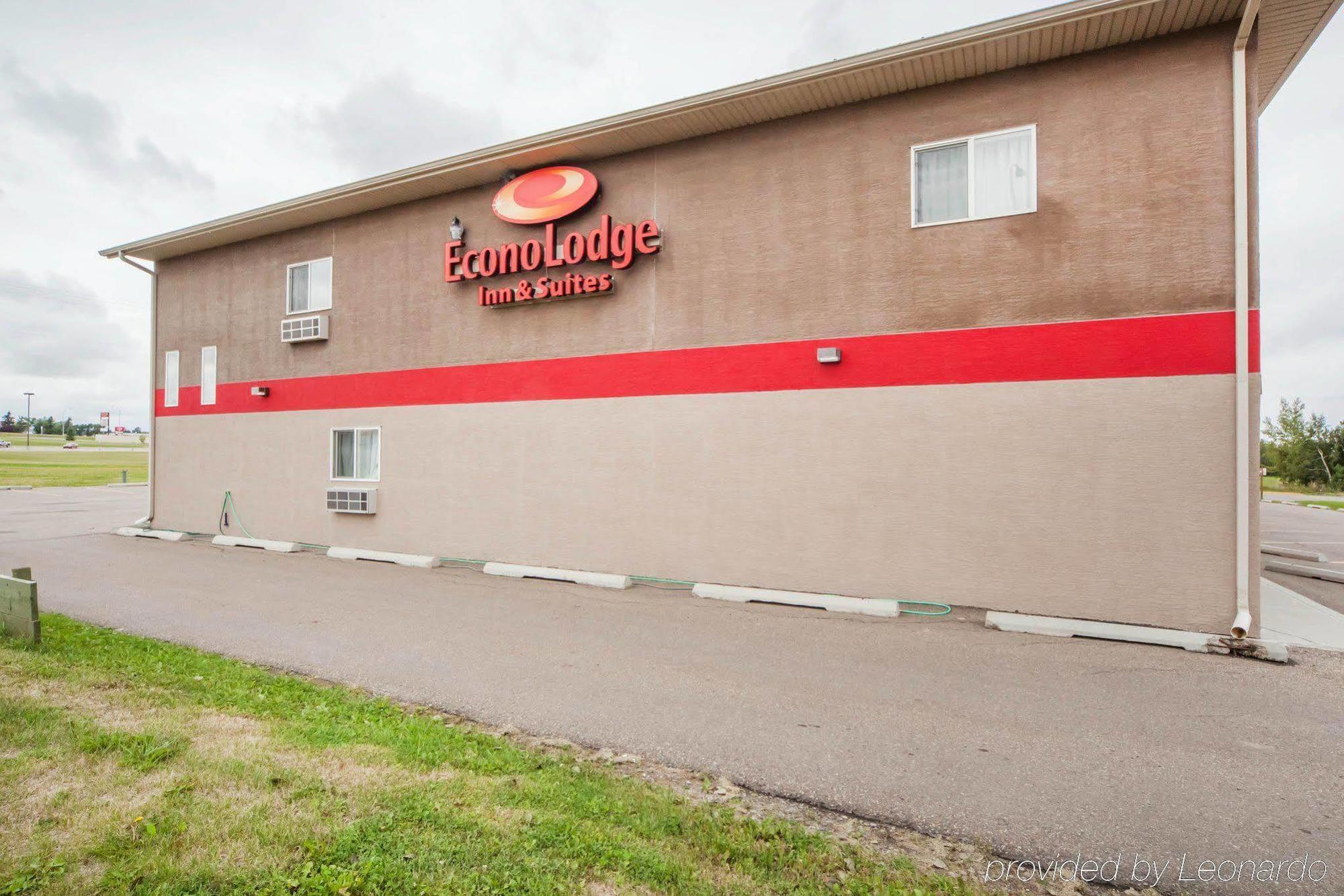 Econo Lodge Inn & Suites Innisfail Exterior foto